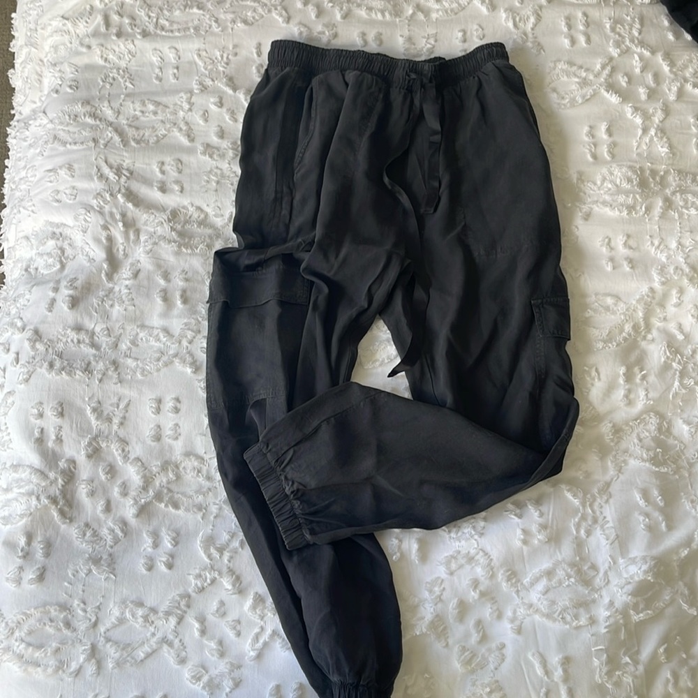 Cloth & Stone stone wash cargo jogger pant